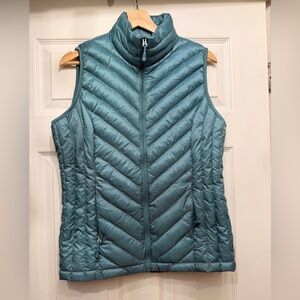 32 Degrees Women's Chevron Quilted Vest - Teal